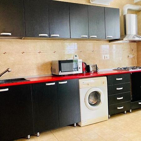 エフォリエ・ノルドApartament Edyアパートメント エクステリア 写真